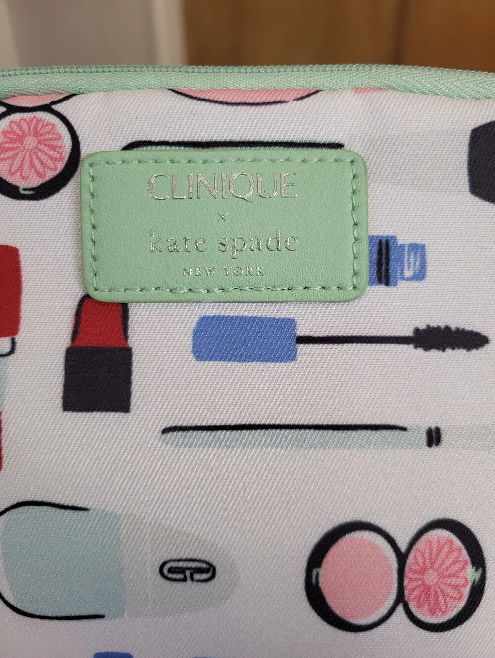 Kate Spade Limited Edition Cosmetic Pouch in Mint.